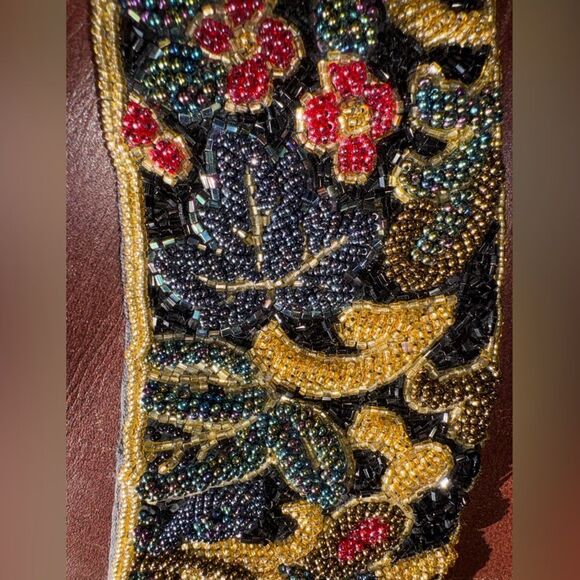 Courtenay Black Beaded Floral Belt asst colored Glass Beads hook n loop SZ 32-34 main image 5